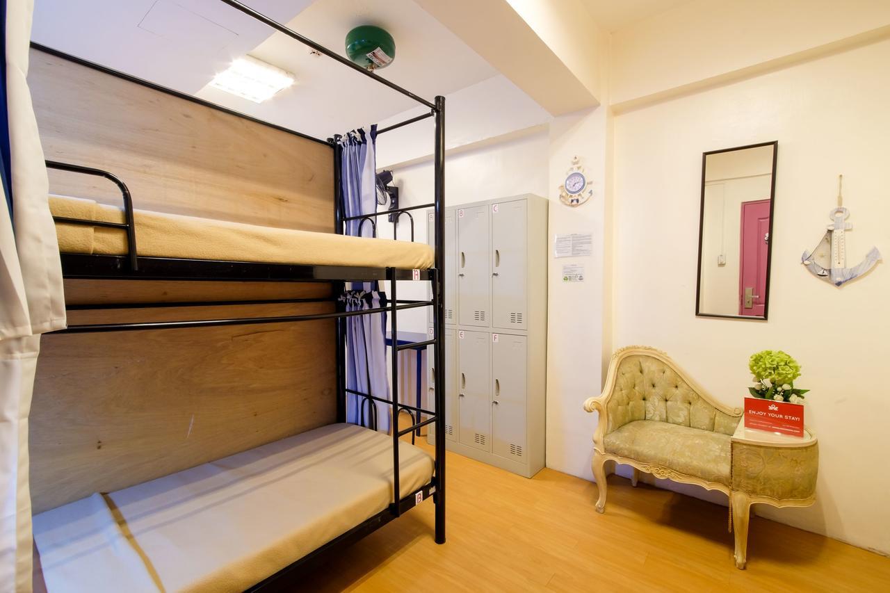 Zen Hostel Vicente Cruz Манила Экстерьер фото